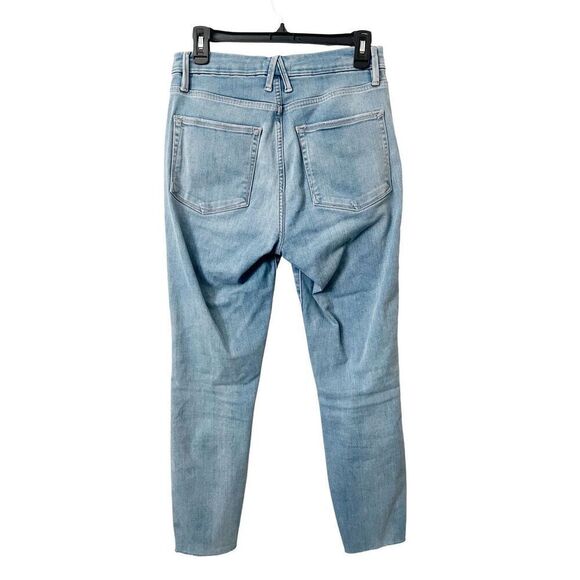 Good American Good Waist Light Wash Distressed Cropped Jeans Women’s Size‎ 6/28 - Picture 4 of 5